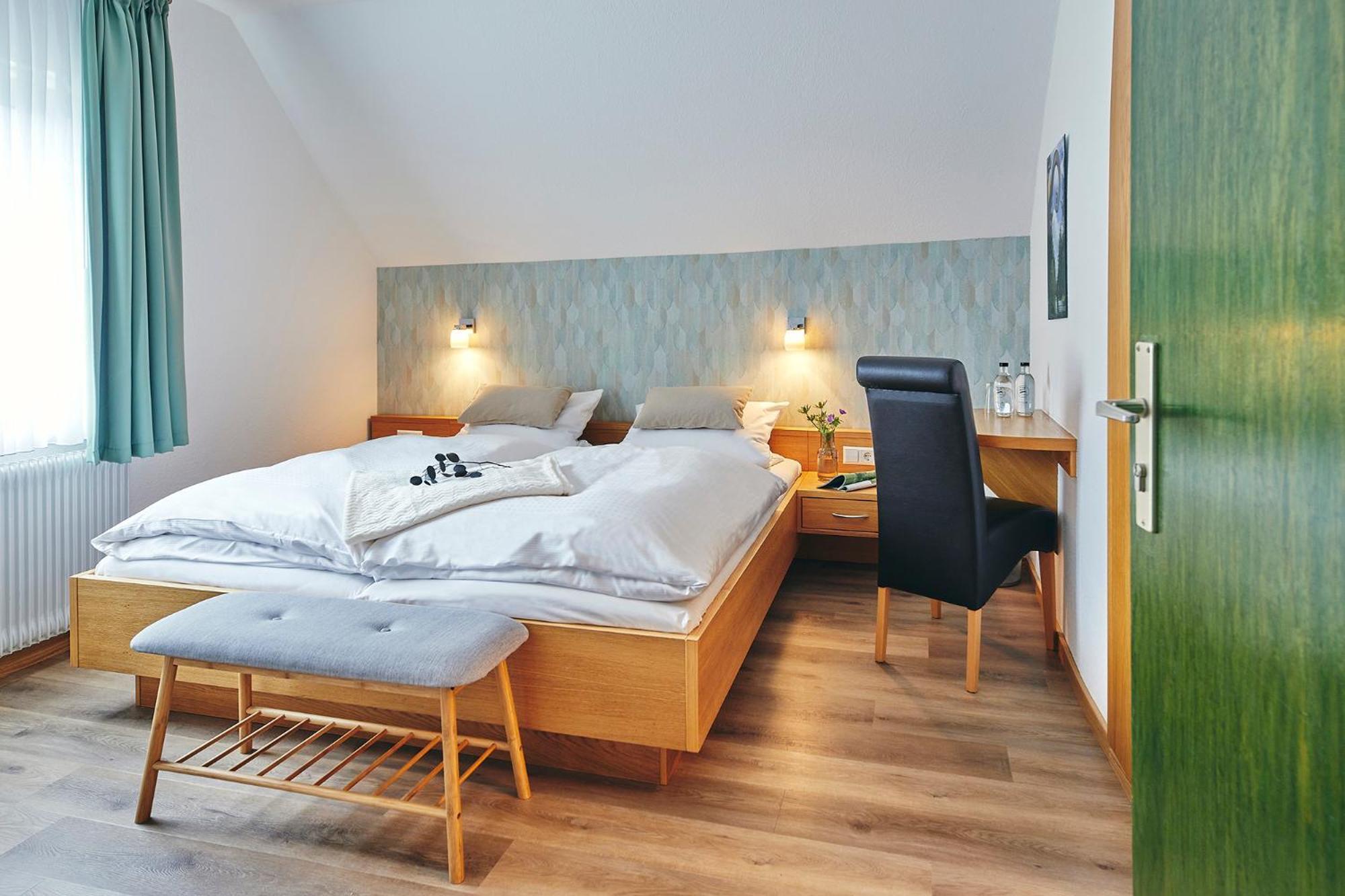 Landgasthof Reinert Reiste Buitenkant foto