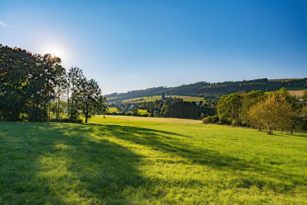 Landgasthof Reinert Reiste Buitenkant foto