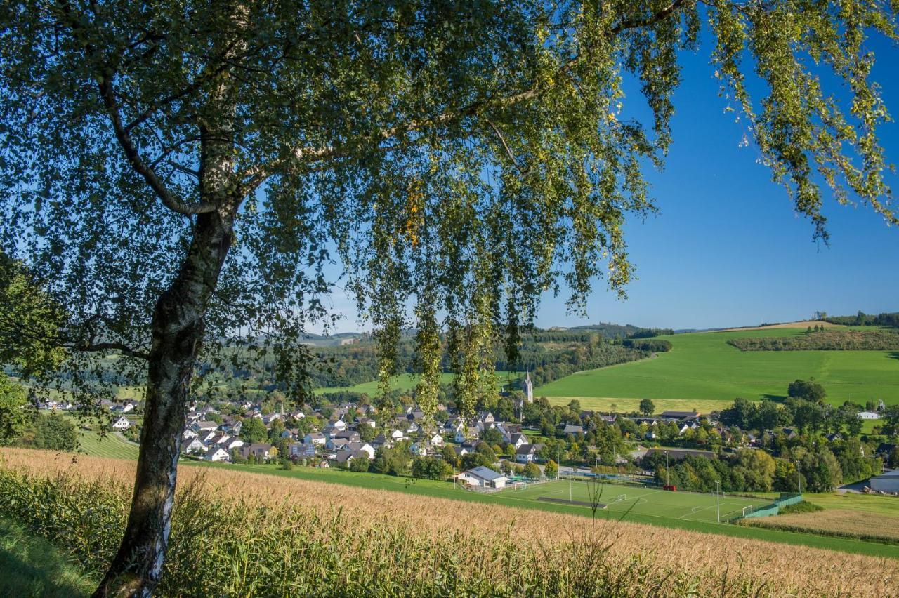 Landgasthof Reinert Reiste Buitenkant foto
